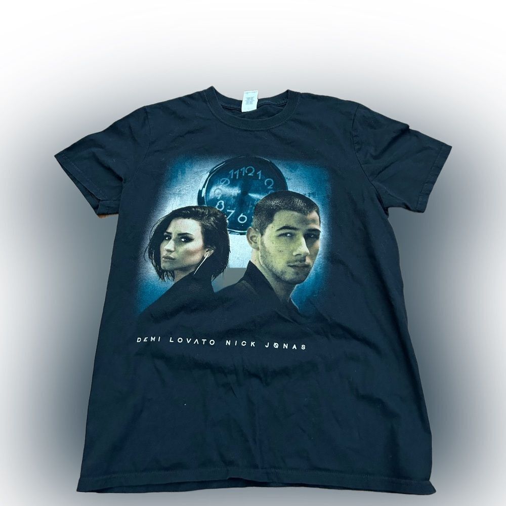 Demi Lovato and Nick Jonas Tour Tshirt